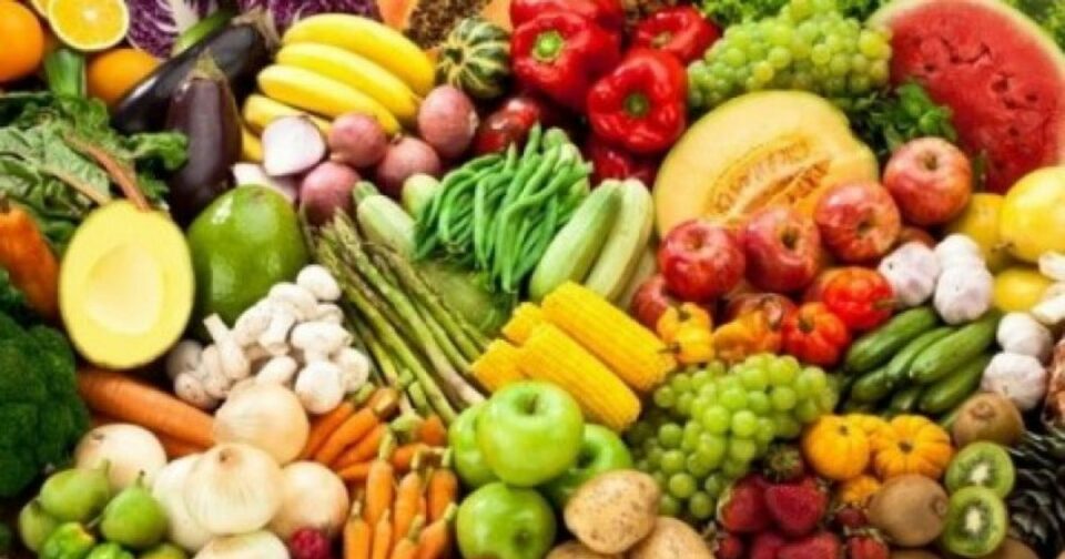 perse-duhet-te-konsumoni-prodhimet-e-stines,-frutat-dhe-perimet-e-shtatorit
