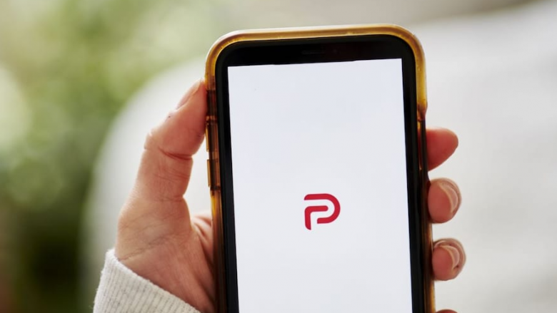 parler-kthehet-ne-google-play-store-pasi-u-hoq-pas-trazirave-ne-kapitol