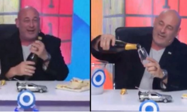 video|-prezantuesi-feston-me-shampanje-vdekjen-e-mbretereshes-elizabeth:-plaka-shkoi-ne-ferr