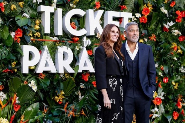 ​julia-roberts:-george-clooney-dhe-familja-e-tij-me-shpetuan-nga-vetmia