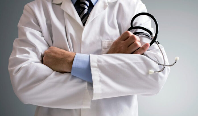 pese-gjerat-qe-nuk-duhet-t’ia-fshihni-kurre-mjekut-tuaj