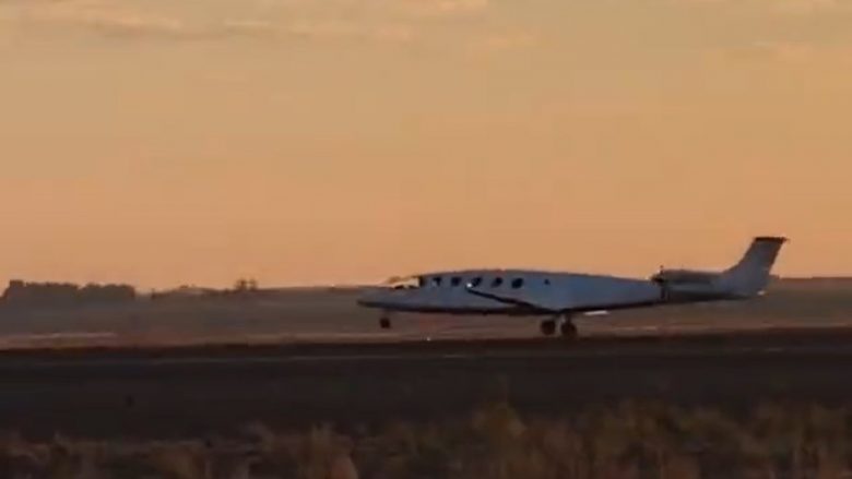 nje-aeroplan-pasagjeresh-teresisht-elektrik-perfundoi-fluturimin-e-tij-te-pare-testues