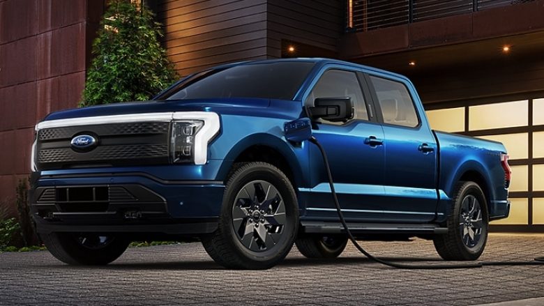ford-rrit-cmimin-e-kamioncines-elektrike-f-150-lightning-pro