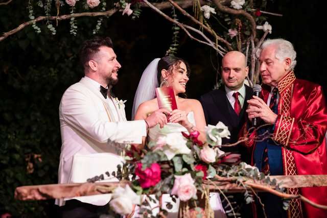 ibrahim-tatlises-marton-vajzen,-ne-dasmen-e-saj-permendet-kosova