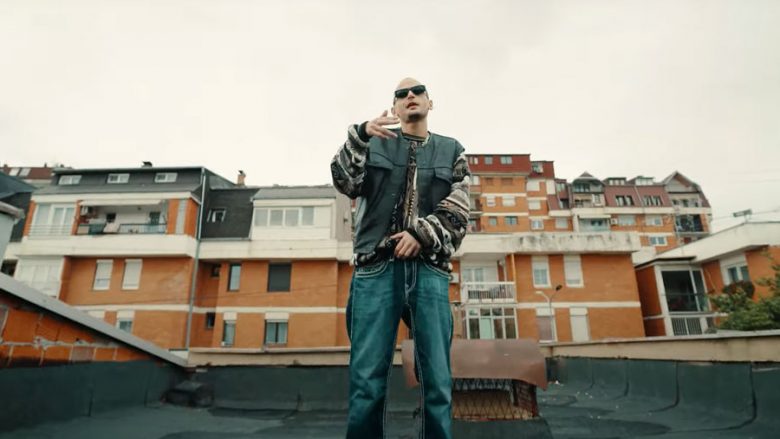publikohet-klipi-i-kenges-“top-3”-nga-lluni