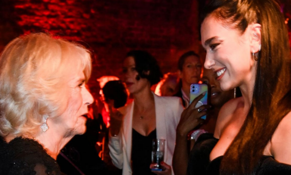 takimi-i-rralle,-cfare-i-tha-dua-lipa-mbretereshes-camilla