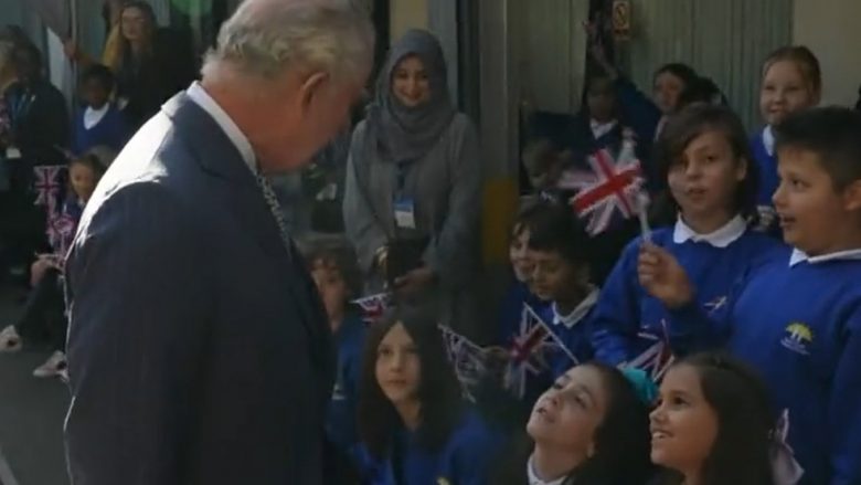 “sa-vjec-jeni-mbreti-charles?”,-reagimi-epik-i-monarkut-britanik-kur-iu-shtrua-kjo-pyetje-nga-nje-nxenese