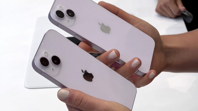 apple-po-shkurton-prodhimin-e-iphone-14-plus-per-shkak-te-kerkeses-se-dobet