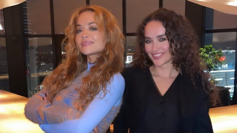 rita-ora-dhe-motra-e-saj-duken-senzacionale-teksa-pozojne-se-bashku-ne-instagram