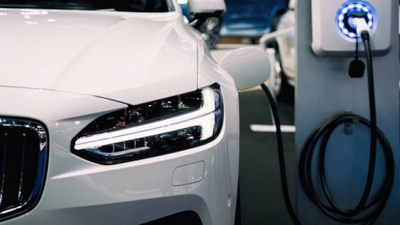sa-ne-te-vertete-shpenzojne-veturat-elektrike?