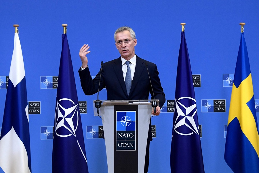 shefi-i-nato-s-u-ben-thirrje-aleateve-“te-riangazhohen”-per-mbrojtjen-kibernetike