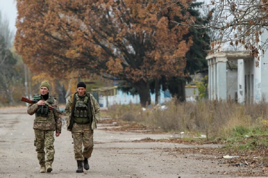 ukraina-njofton-planin-per-te-ofruar-sherbime-baze-pas-sulmeve-ruse