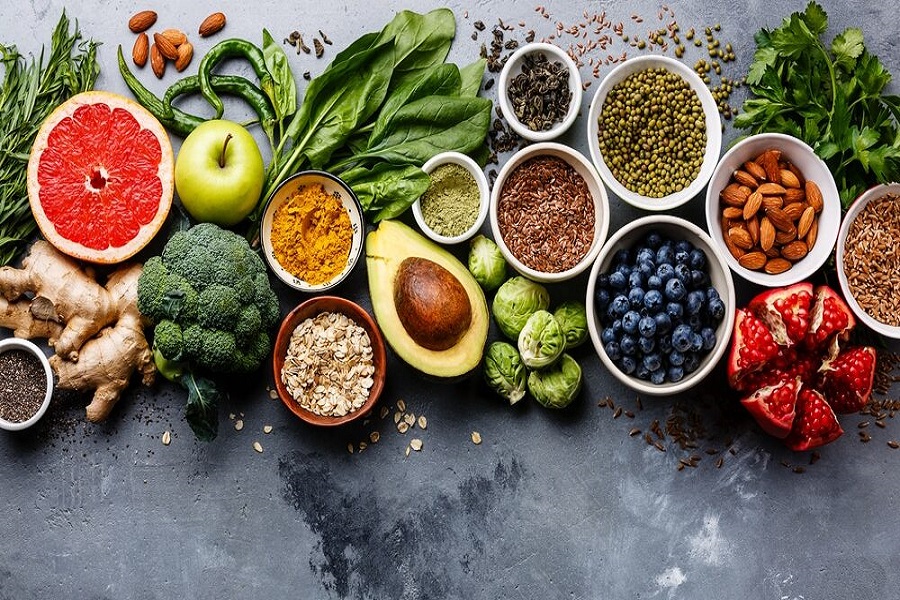 cila-eshte-rendesia-e-vitaminave-c,-a,-e:-ne-cilat-ushqime-mund-t’i-gjejme-ato?
