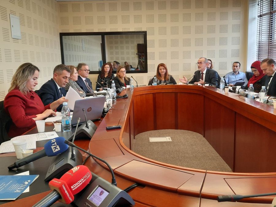haxhiu:-pacientja-35-vjecare-eshte-vrare-mbreme-ne-duart-e-mjekeve