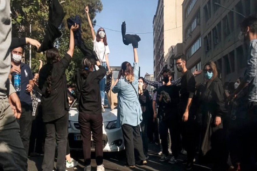 protestuesit-ne-iran-kane-bere-thirrje-per-nje-greve-tre-ditore-kete-jave