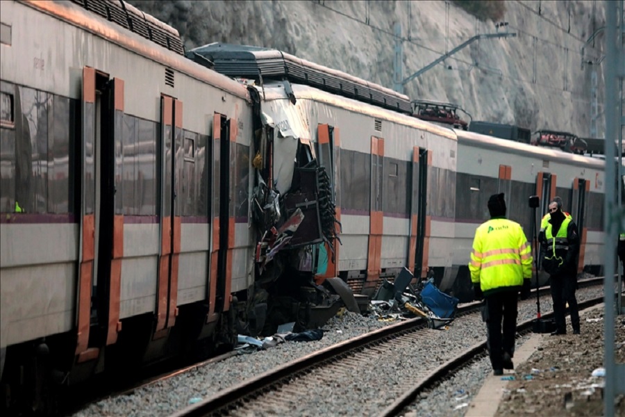 disa-pasagjere-jane-lenduar-ne-nje-aksident-treni-ne-barcelone