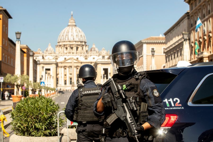 itali,-autoritetet-arrestojne-rreth-140-te-dyshuar-per-lidhje-me-mafian