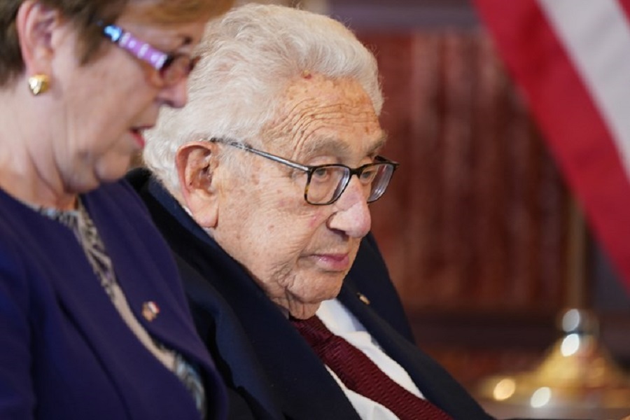 kissinger-thote-se-eshte-koha-per-nje-paqe-te-negociuar-ne-ukraine
