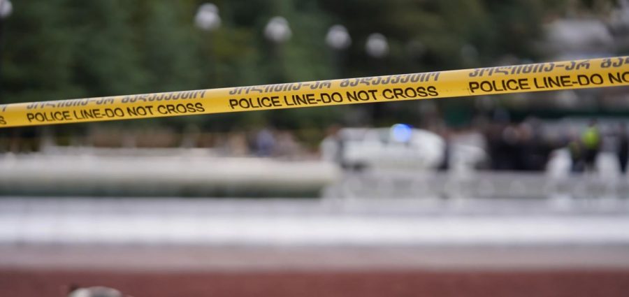 dy-te-vdekur-nga-te-shtenat-ne-qender-te-parisit