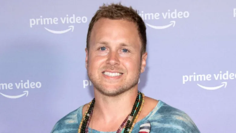 mbyllja-dhe-rikthimi-i-tiktok-ut-ne-shba-–-spencer-pratt-zbuloi-sa-fitoi-per-shtate-dite-ne-tiktok