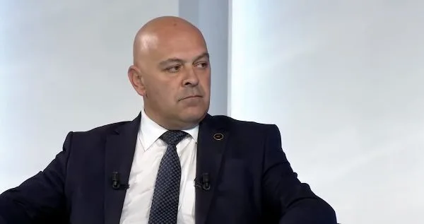 tragjedia-ne-jabllanice-te-gjakoves,-gjini:-nuk-ka-fjale-qe-e-shprehin-dhimbjen