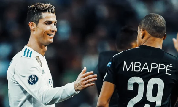 ronaldo-i-jep-keshilla-mbappes-per-poziten-e-re-ne-fushe,-e-ka-nje-porosi-per-tifozet-e-realit