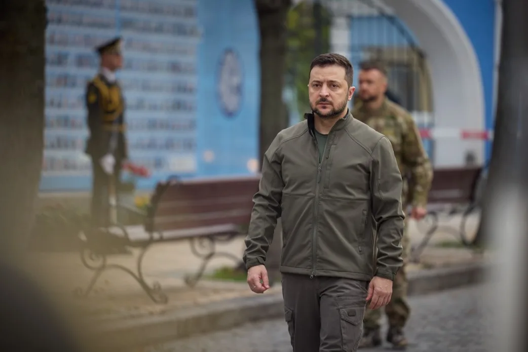 zelensky:-ukraina-e-hapur-per-diskutime-territoriale-vetem-me-armepushim-te-pakushtezuar