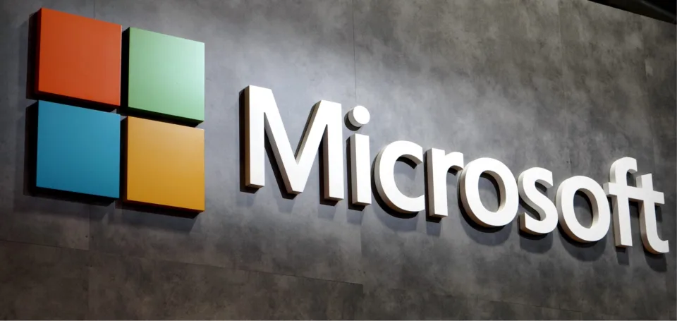 microsoft-parashikon-nje-te-ardhme-ku-cdo-punetor-do-te-mendoje-si-ceo