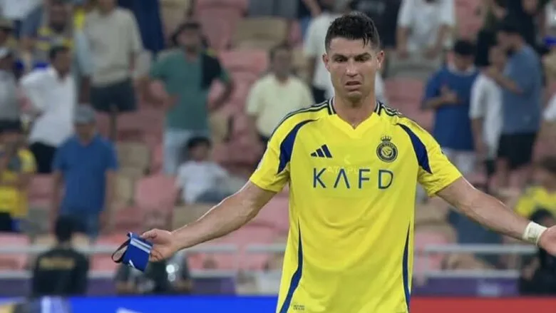 askush-nuk-mund-t’i-kuptoje-gjestet-e-ronaldos-pas-eliminimit-te-al-nassr-nga-liga-e-kampioneve-te-azise