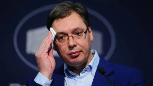 pas-lituanise,-nje-vend-tjeter-ndalon-fluturimin-e-aeroplanit-te-vuciqit-per-ne-moske