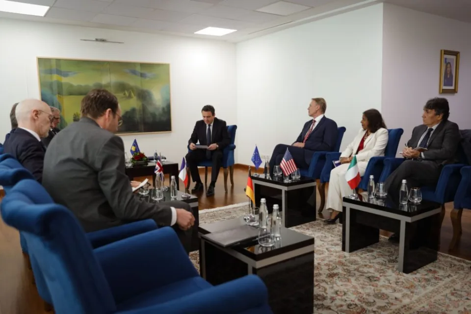 diplomatja-amerikane-e-prere-pas-takimit-me-kurtin:-lideret-te-punojne-bashke-per-konstituimin-e-kuvendit-dhe-formimin-e-qeverise
