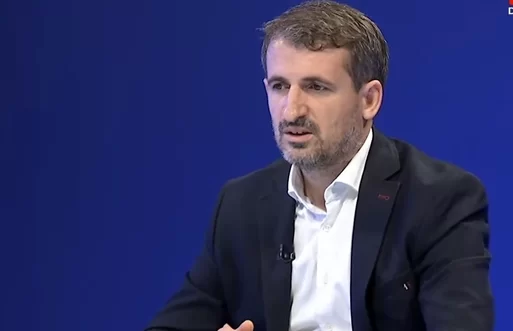 miftaraj:-deputetet-e-lvv-i-kane-ra-shkelm-fukarallakut,-kuvendi-po-duket-si-sfilate-mode