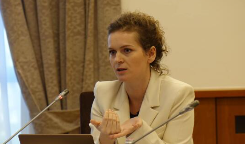 kusari:-kryeministri-me-ide-te-gabuara,-le-te-sigurohet-t’i-ndale-sulmet-ndaj-mediave