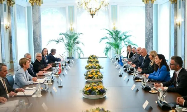 osmani-ne-zvicer:-mergata-jone,-nuk-eshte-thjesht-pjese-e-shoqerise-zvicerane,-por-motor-i-zhvillimit-te-saj