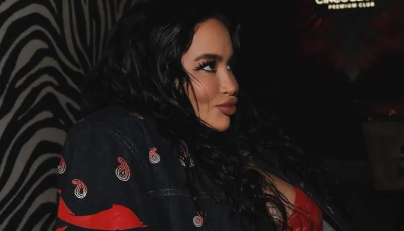 “vendime-te-menduara-dhe-jete-e-qete”,-dafina-zeqiri-reagon-pas-zhurmes-se-fundit-ne-rrjet
