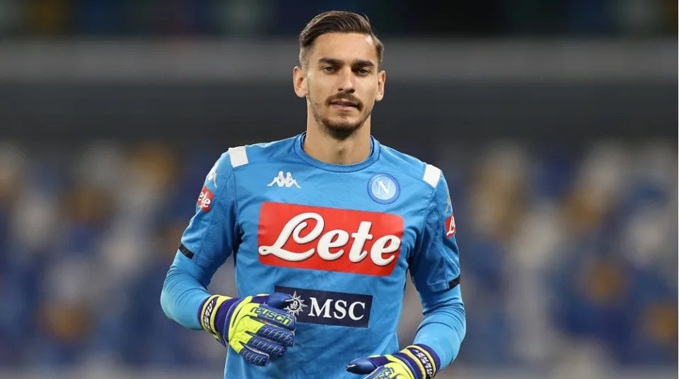 napoli-vazhdon-kontraten-me-portierin-alex-meret