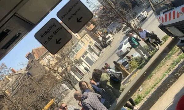nga-e-hena-kthimi-i-autobuseve-nga-prishtine-per-ne-podujeve-do-te-behet-nga-xhamia-e-llapit