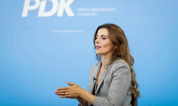 citaku-lavderon-kandidatet-e-pdk-se-per-kryetare-te-komunave:-ata-misherojne-idealizmin,-kompetencen-dhe-perkushtimin