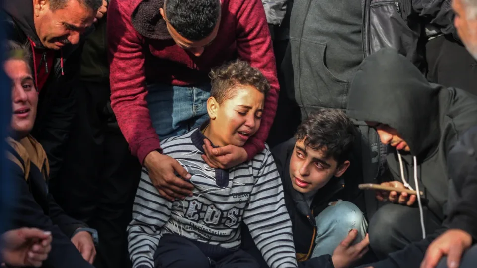 numri-i-te-vdekurve-ne-gaza-nga-lufta-shkon-ne-mbi-64-mije