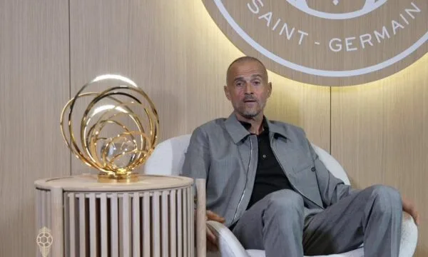 luis-enrique-shpallet-trajneri-me-i-mire-i-vitit,-e-fitoi-tripleten-me-psg-ne