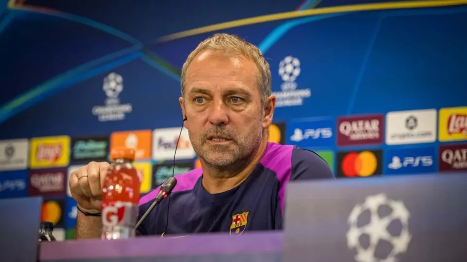 hansi-flick:-barcelona-eshte-favorite-per-perballjen-me-paris-saint-germain