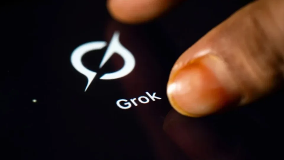 me-i-shpejte-dhe-me-efikas,-musk-prezanton-grok-4-fast