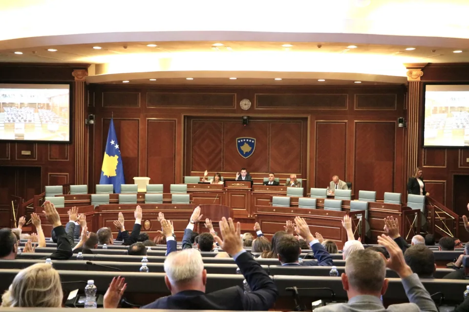 a-ka-vote-ldk-per-qeverine-kurti?-haziri:-na-i-kane-kontaktu-deputetet,-koleget-kane-tregu