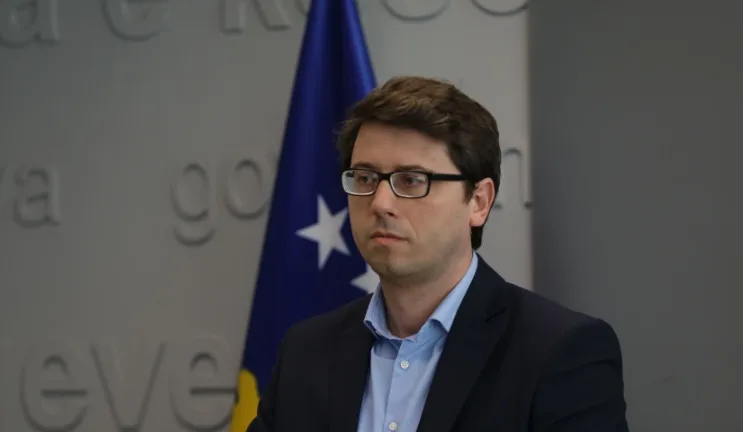 murati:-neni-i-ua-se-per-veteranet-ishte-miratuar-me-2015