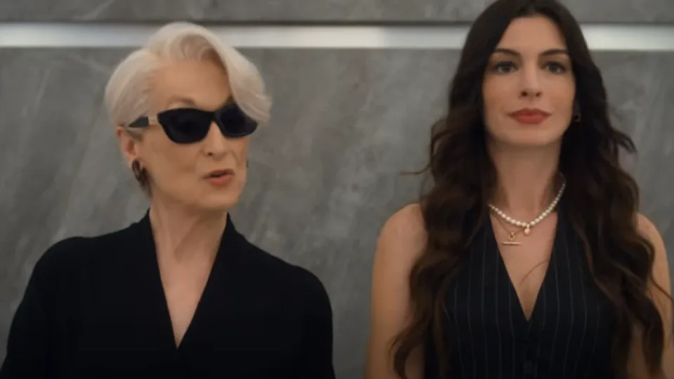 the-devil-wears-prada-2-po-vjen-me-heret-se-qe-eshte-pritur-–-publikohet-traileri-i-shkurter