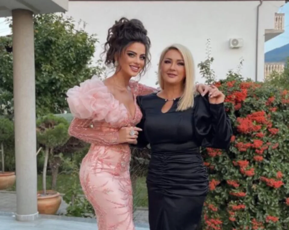 remzia-e-surprizon-gezimen-me-super-dhurate