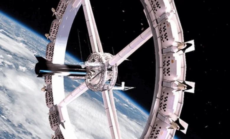 hotelet-e-2030-s,-luks-ne-orbiten-e-tokes