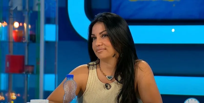 shkurta-e-“kalle”-shtepine-e-big-brotherit-qysh-ne-diten-e-pare,-i-godet-forte-krejt-vajzat-e-shtepise