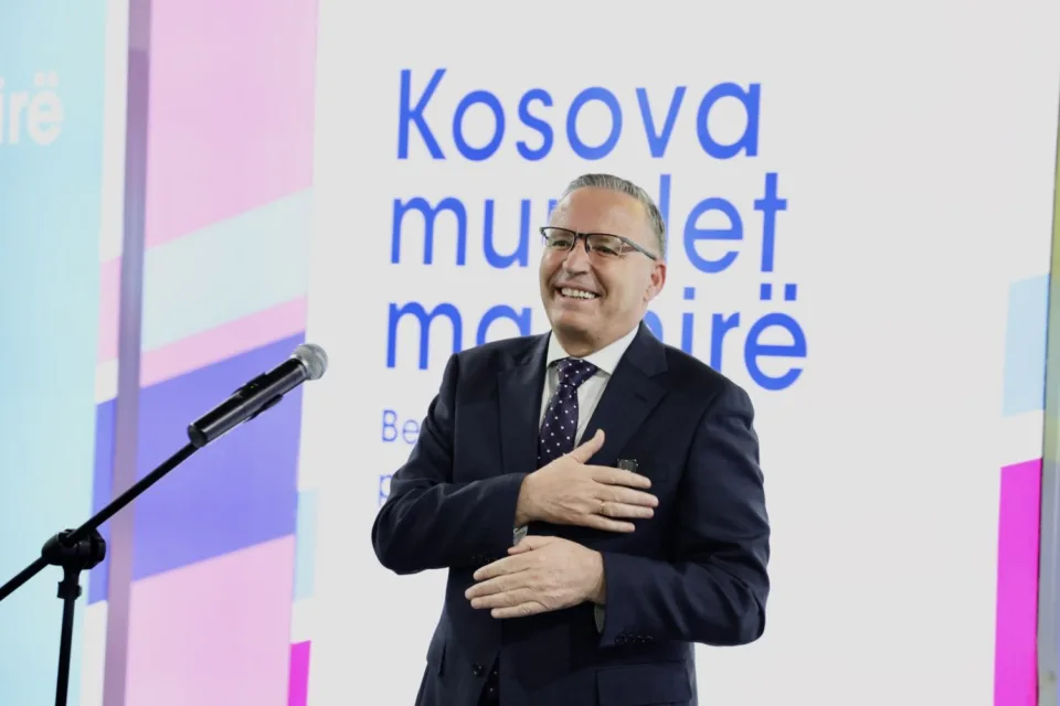 hamza,-qytetareve:-me-jepni-nje-mundesi-qe-te-deshmoje-se-ka-udheheqes-qe-respektojne-fjalen-e-dhene