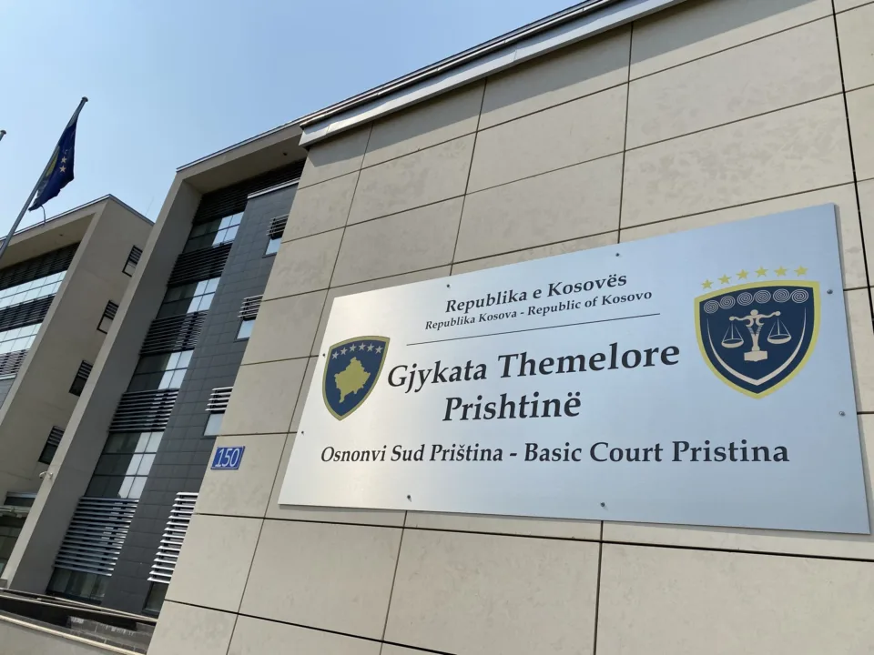 ish-prokurori-biraj-dhe-dy-te-tjeret-mbrohen-ne-heshtje-ne-gjykimin-per-ryshfet